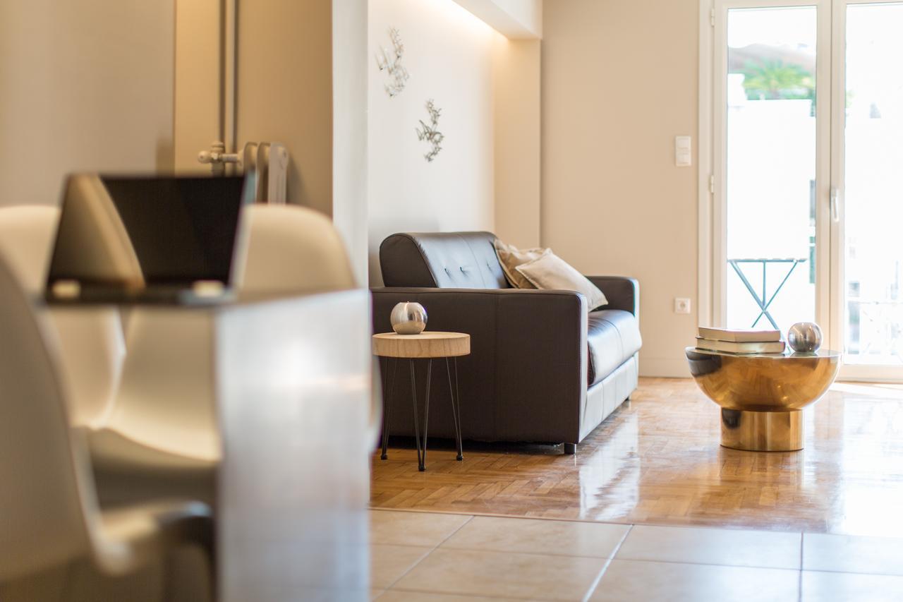 Apartament Aba Junior Veikou Street *