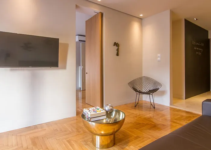Aba Junior Apartment Veikou Street